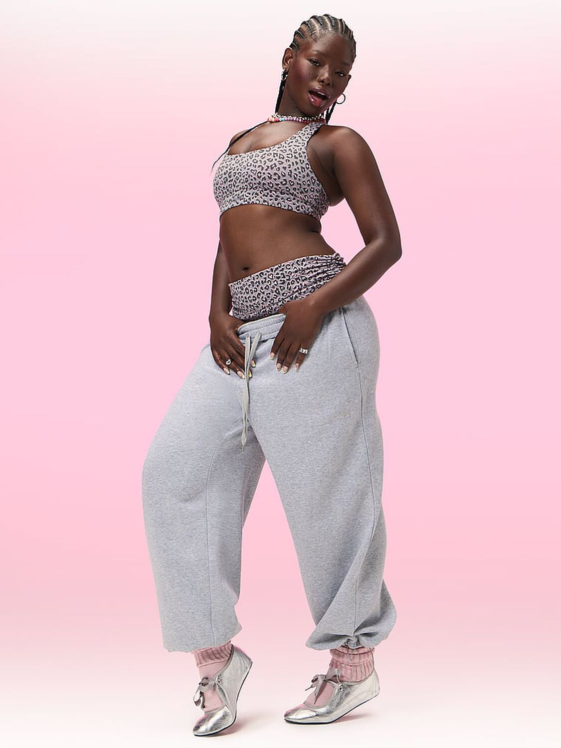 vs Pink Campus Fleece&trade; Adjustable-Cinch Sweatpants Heather Grey 4 of 4 