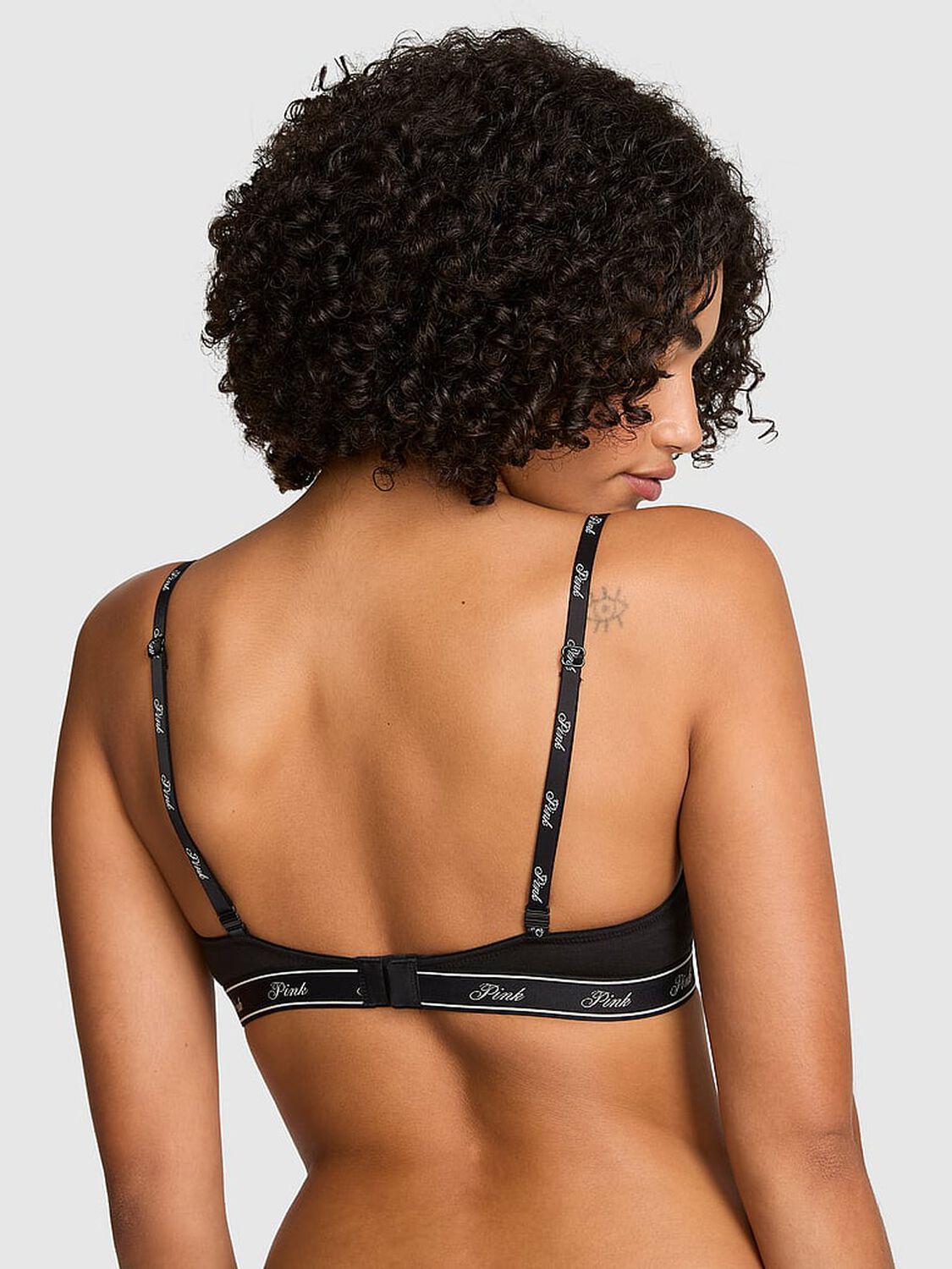 vs Pink Wear Everywhere Wear Everywhere&trade; Lightly Lined Full Coverage T-Shirt Bra Black 2 of 2 
