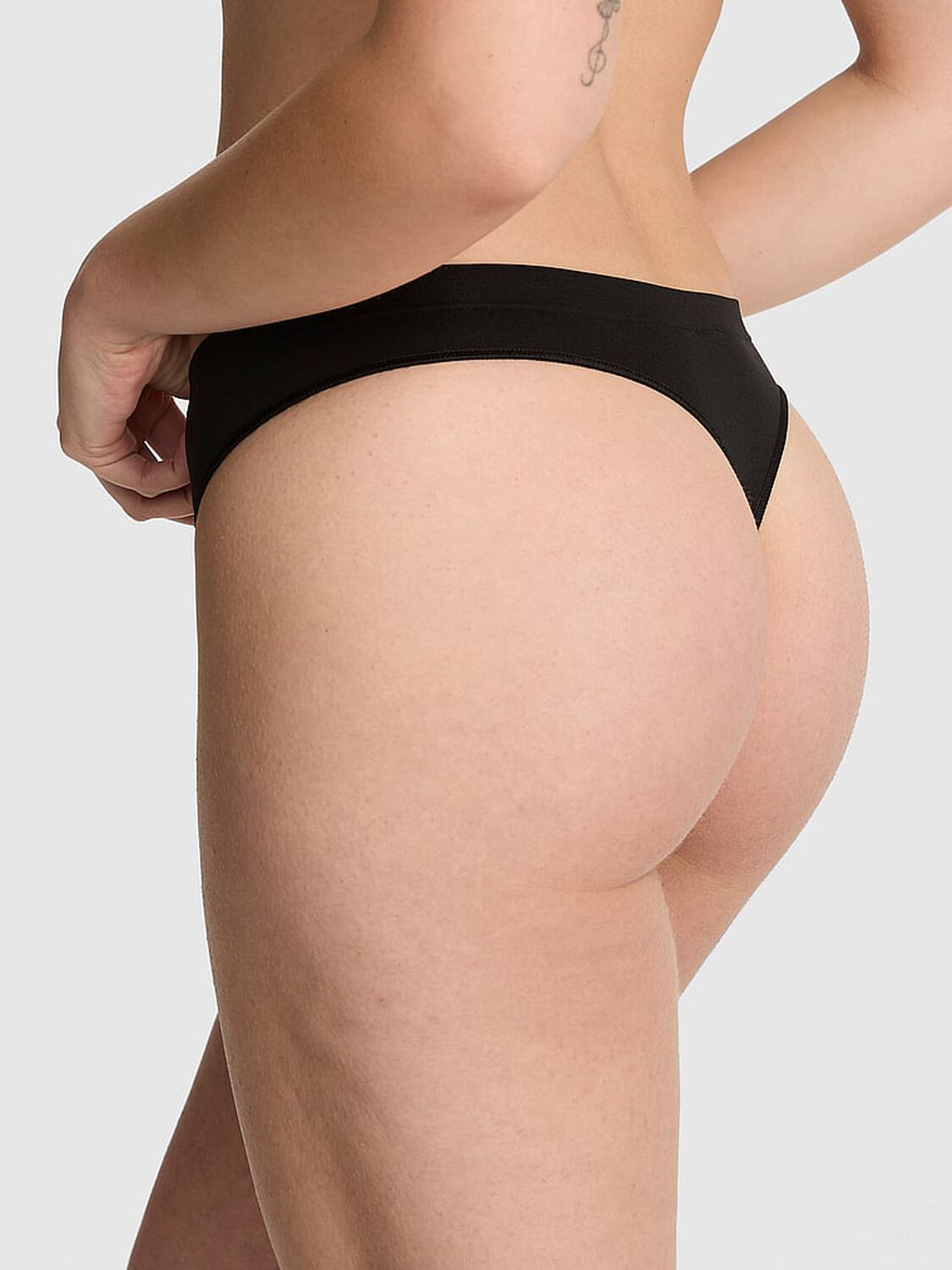 vs Pink Seamless Thong Panty Black Logo Wb 2 of 3 