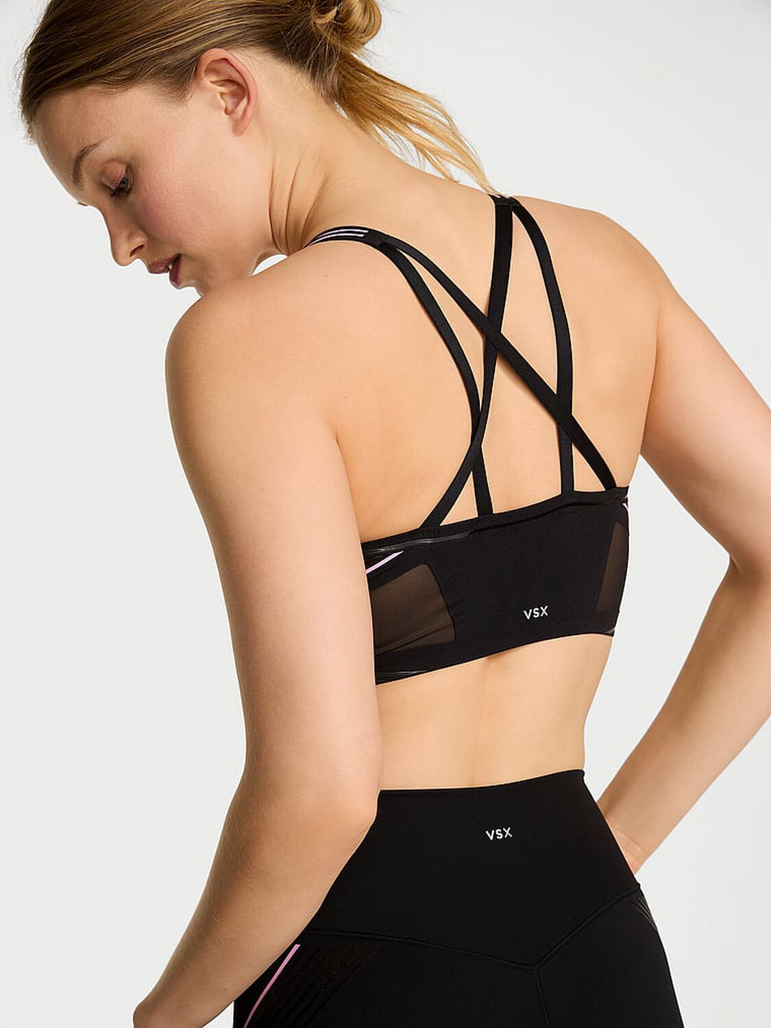 vs Vsx VSX Elevate&trade; Refined Contours Plunge Bra Black & Pink 2 of 4 