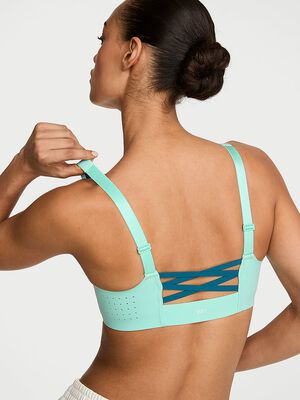Featherweight Max&trade; Front-Close Sports Bra