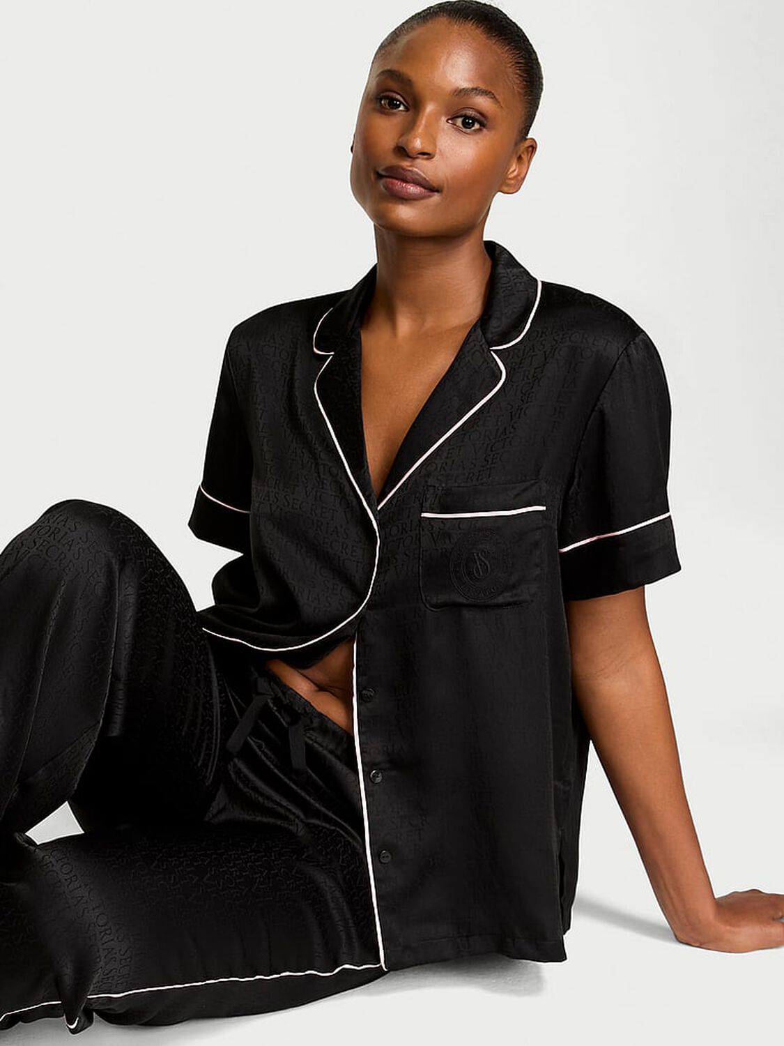 vs Victoria's Secret Glazed Satin Short-Sleeve Long Pajama Set Black 1 of 3 