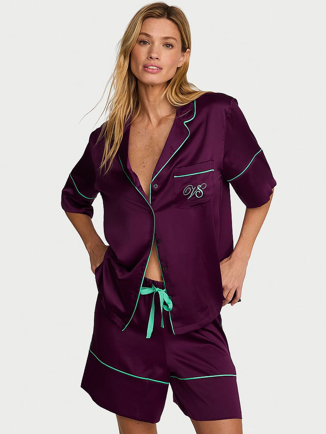 vs Victoria's Secret Signature Satin Short Pajama Set Party On 1 of 3 