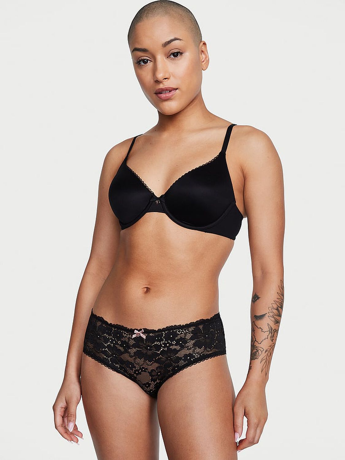 vs Body By Victoria Lightly Lined Full-Coverage Smooth Bra Black 4 of 5 
