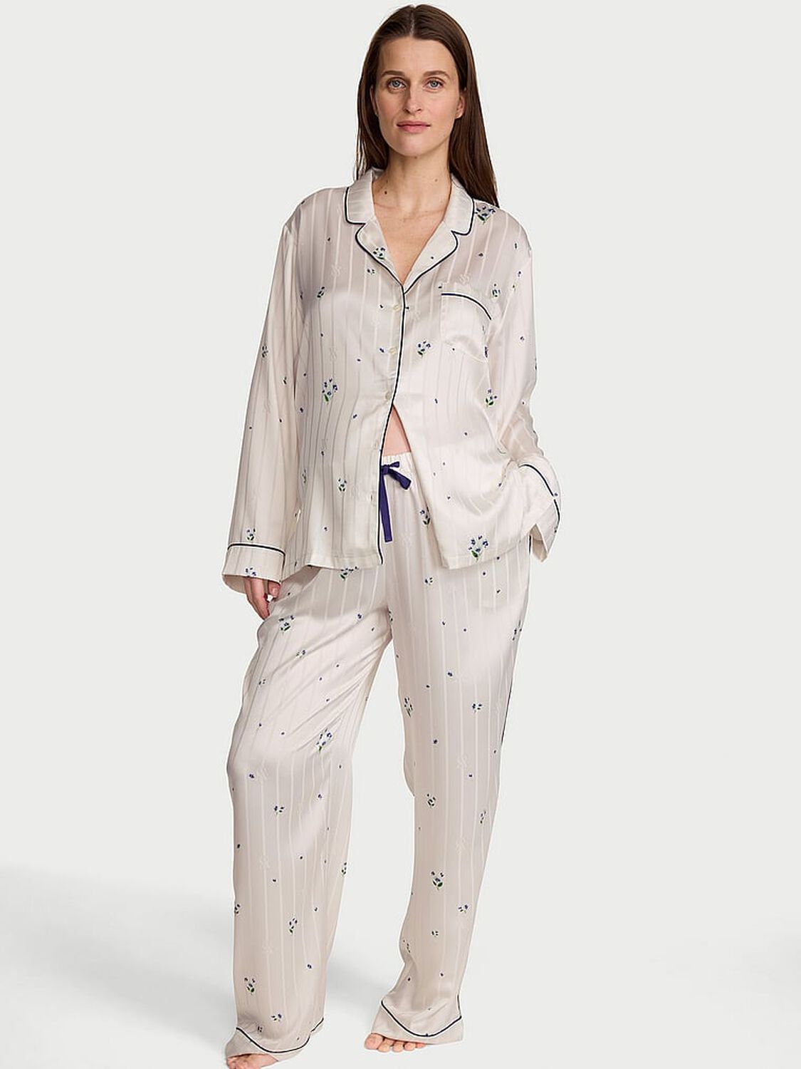 vs Victoria's Secret Signature Satin Long Pajama Set Coconut White Floral 1 of 3 