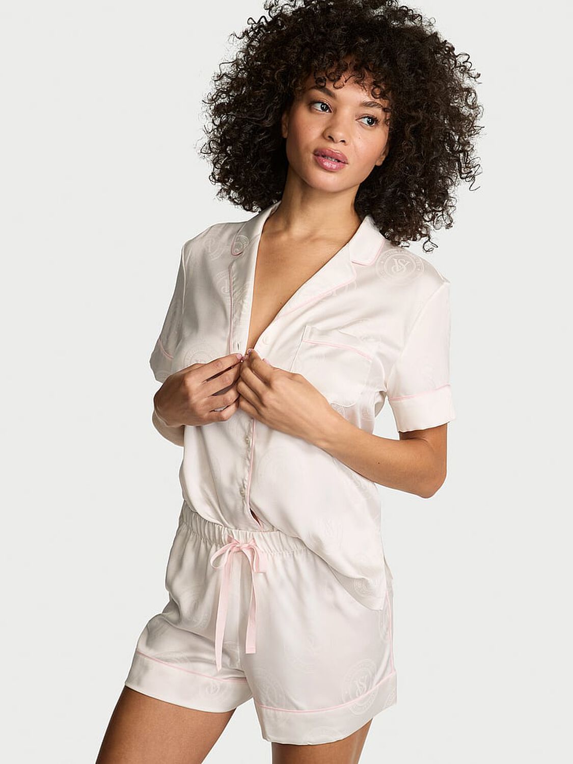 vs Victoria's Secret Signature Satin Short Pajama Set Coconut White 1 of 3 