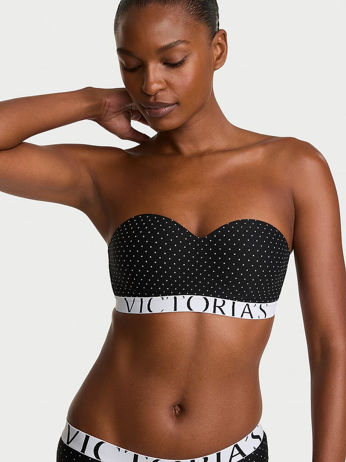 vs The T-Shirt The CoolBra&trade; Lightly Lined Balconette Strapless Bra Black Dots 1 of 3 