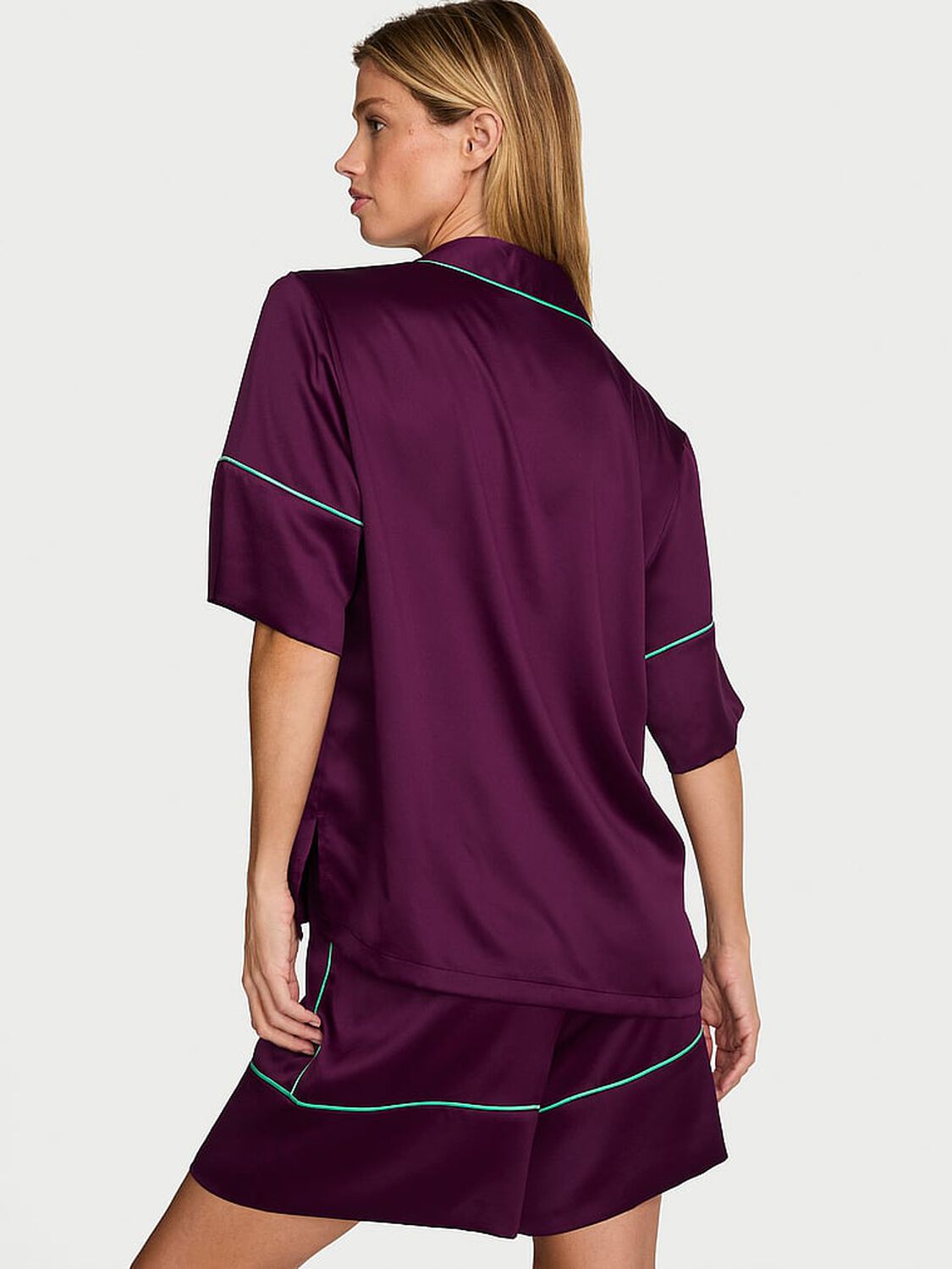 vs Victoria's Secret Signature Satin Short Pajama Set Party On 2 of 3 